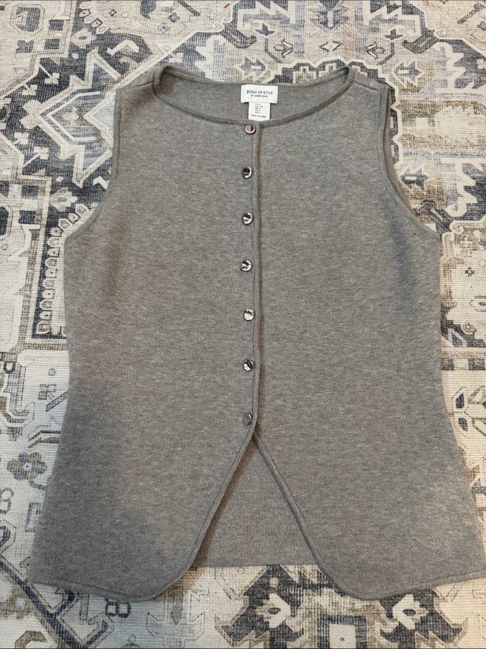 Song of Style Gray Knit Button Front Vest Top Size Small
